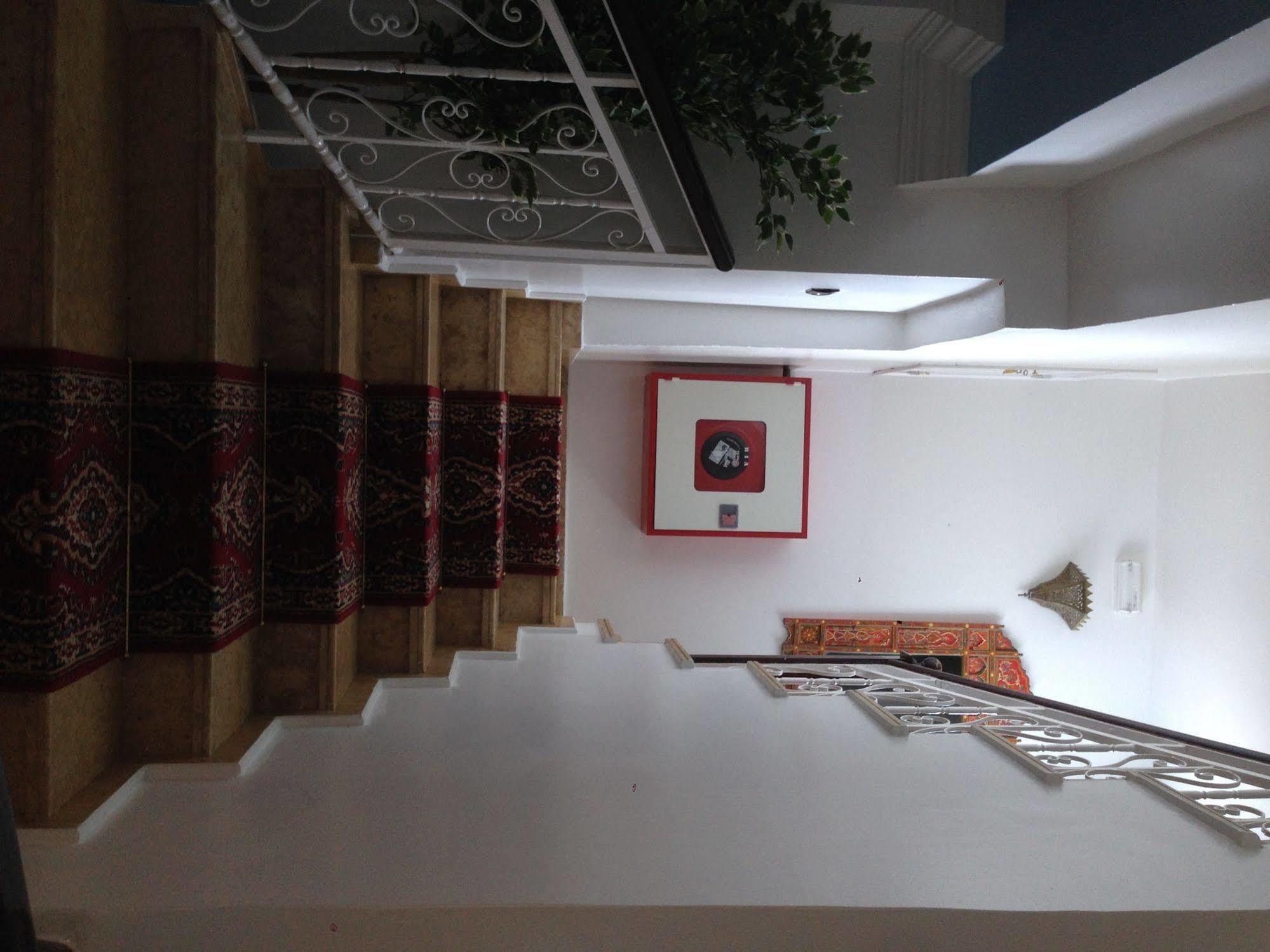 Hotel Tarek Chefchaouen Exterior photo