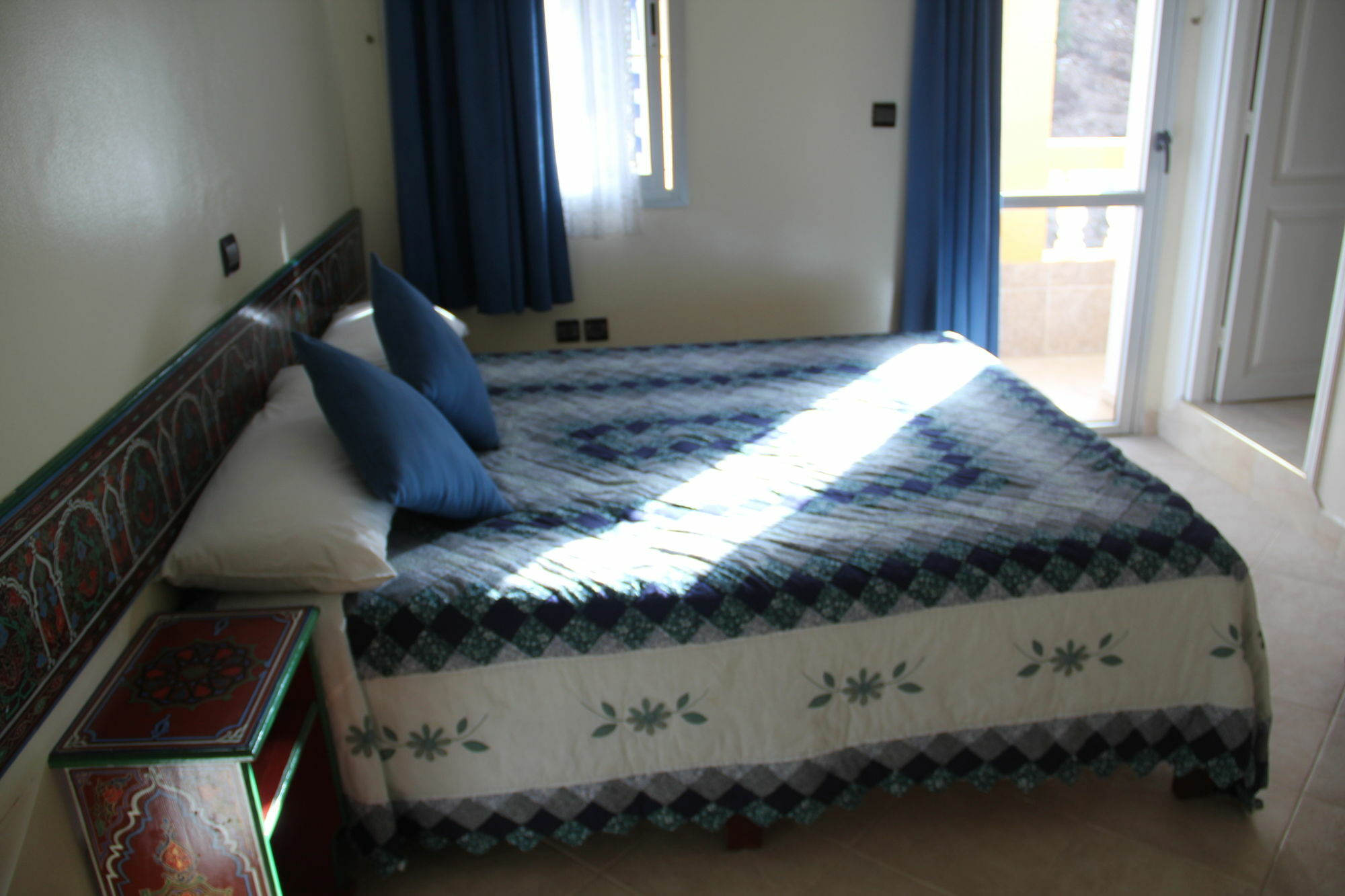 Hotel Tarek Chefchaouen Exterior photo