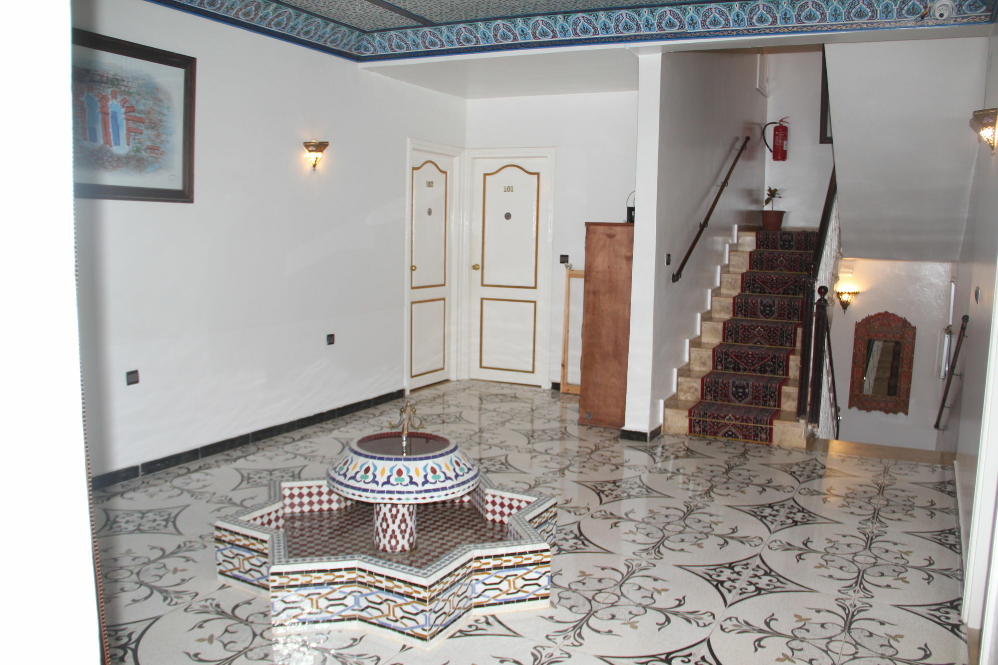 Hotel Tarek Chefchaouen Exterior photo